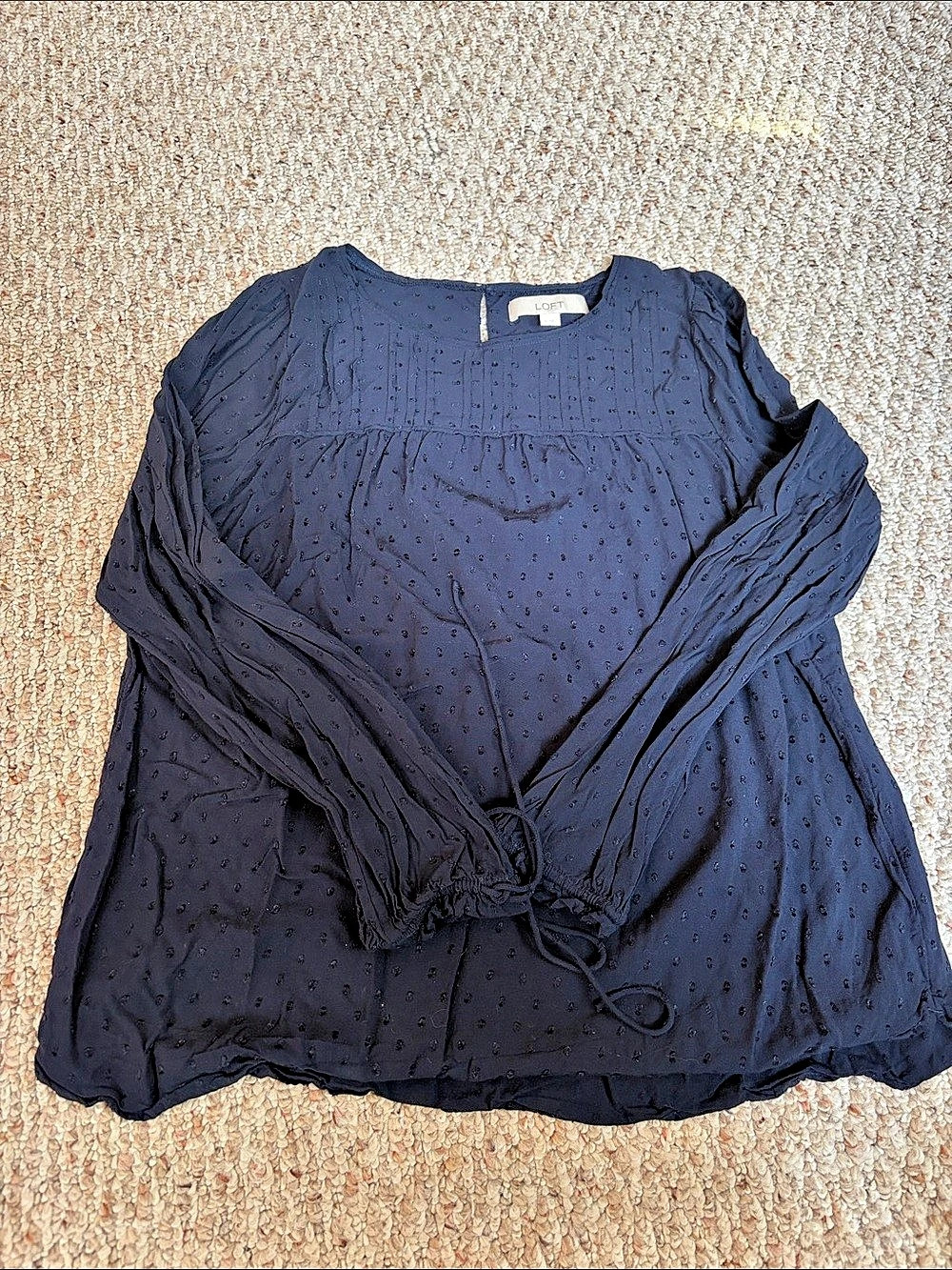 LOFT Eyelet Blouse in Navy Size Small